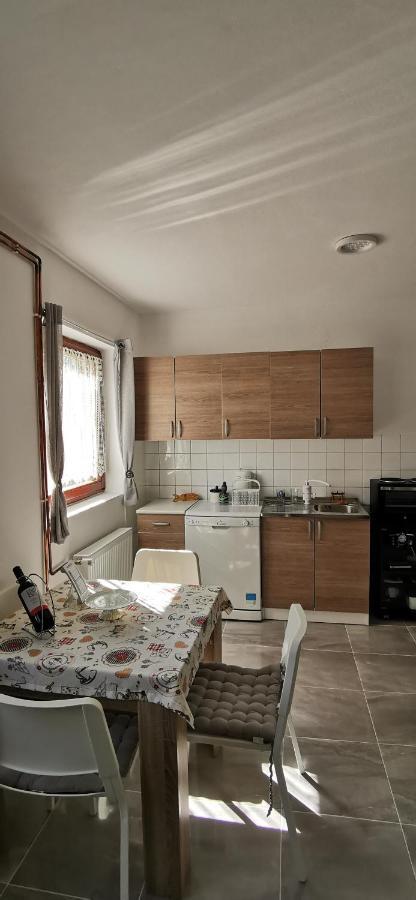 Apartman Deda Rakovica Luaran gambar